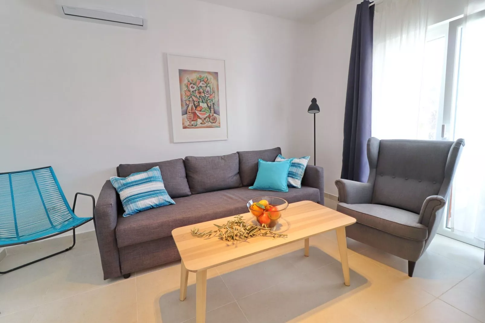 Holiday Home Rosemary-Three Bedroom Holiday Home with Terrace and Partial Sea View-Salon