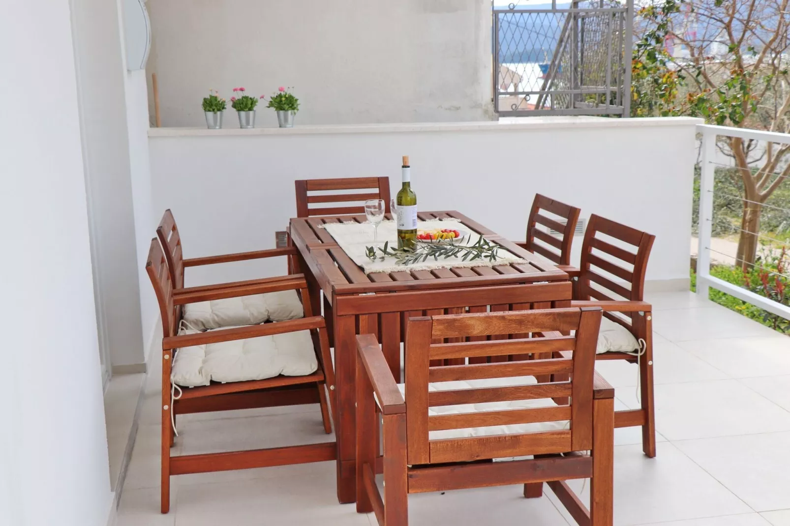 Holiday Home Rosemary-Three Bedroom Holiday Home with Terrace and Partial Sea View-Terrasse