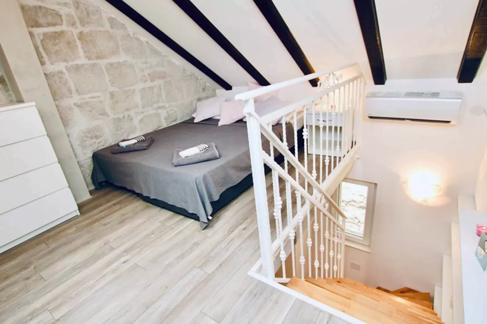 Dalmatian White Shell Apartment- Two Bedroom Apartment-Bedroom