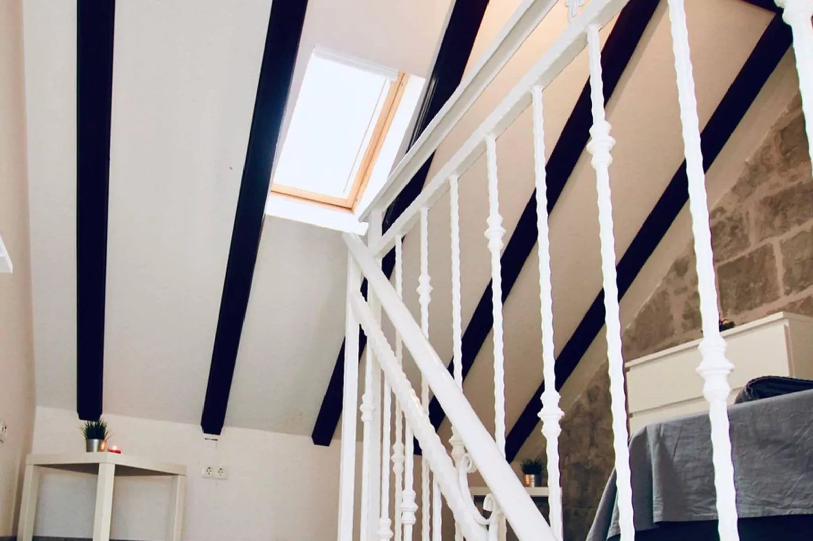 Dalmatian White Shell Apartment- Two Bedroom Apartment-Bedroom