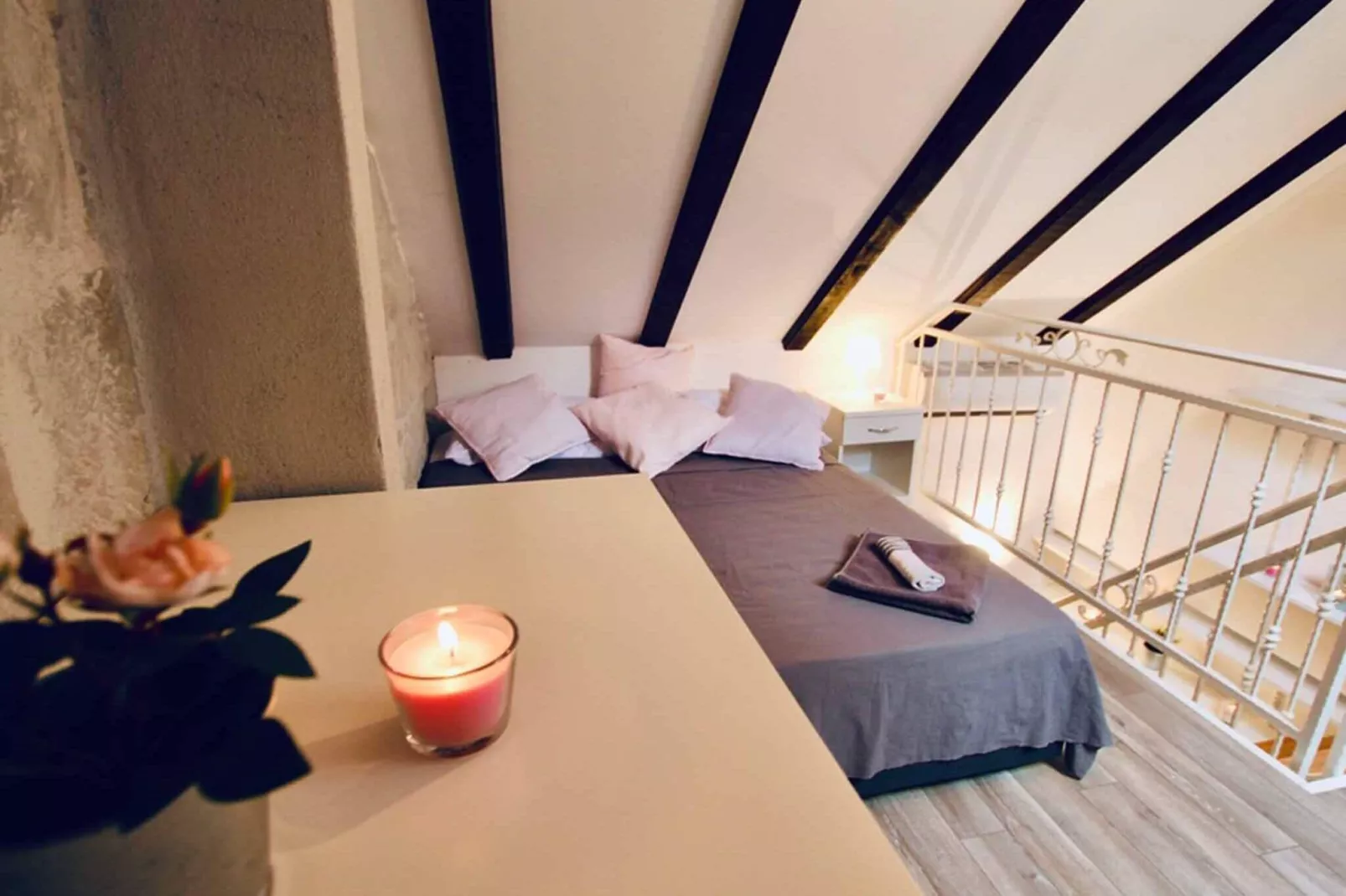 Dalmatian White Shell Apartment- Two Bedroom Apartment-Bedroom
