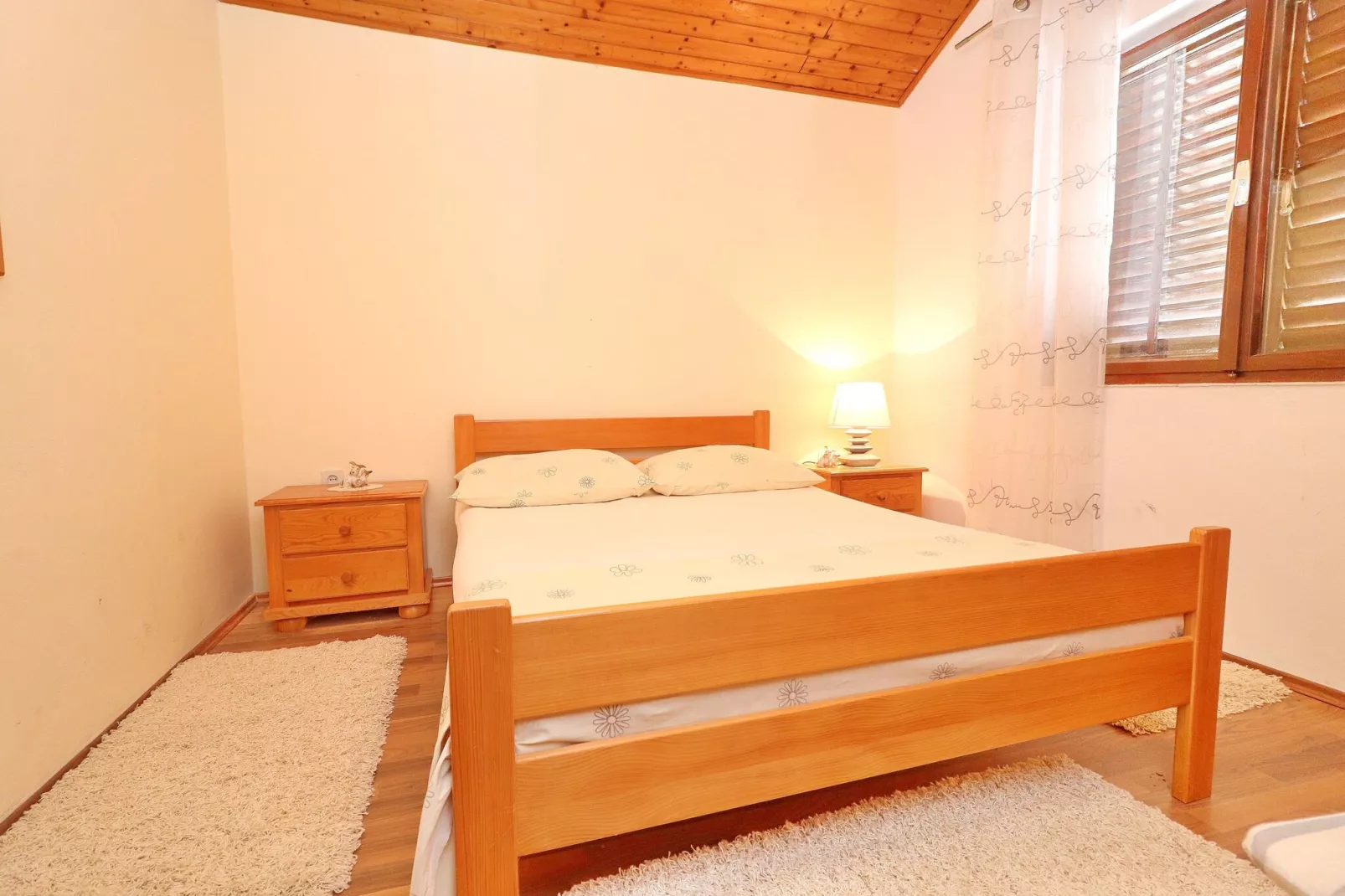 Apartments Peselj-One Bedroom Apartment with Balcony and Sea View ( 2 )-Bedroom