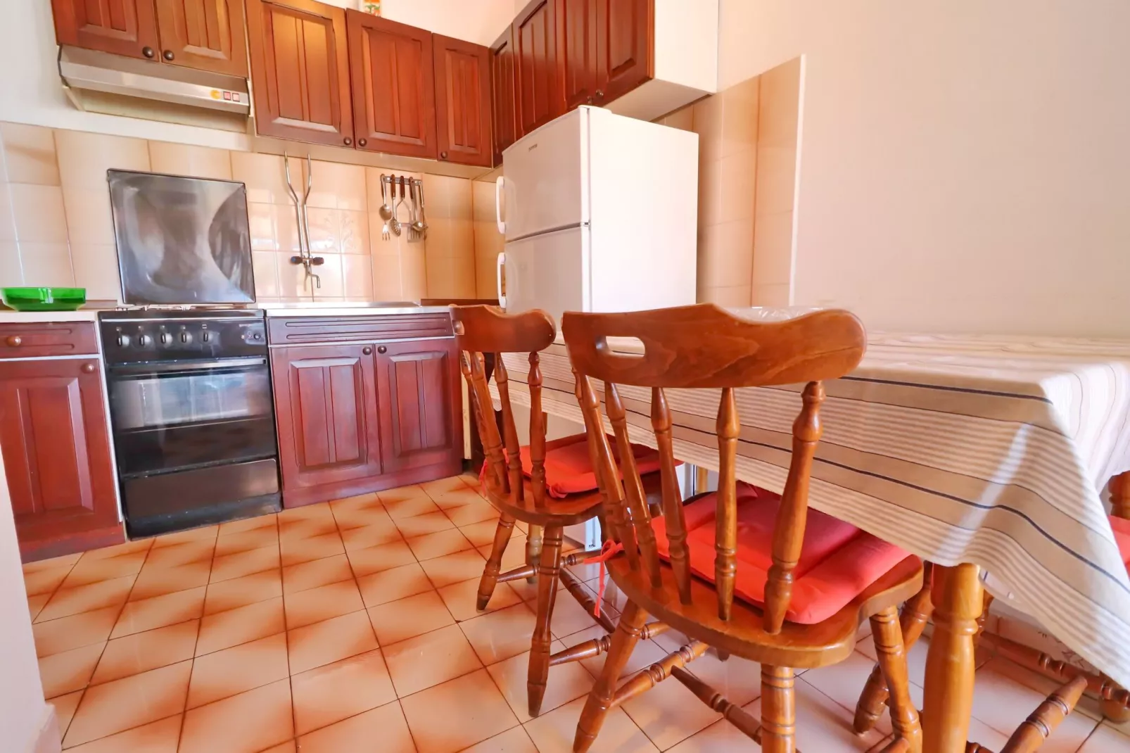 Apartments Peselj-Three Bedroom Apartment with Terrace and Sea View-Dining room
