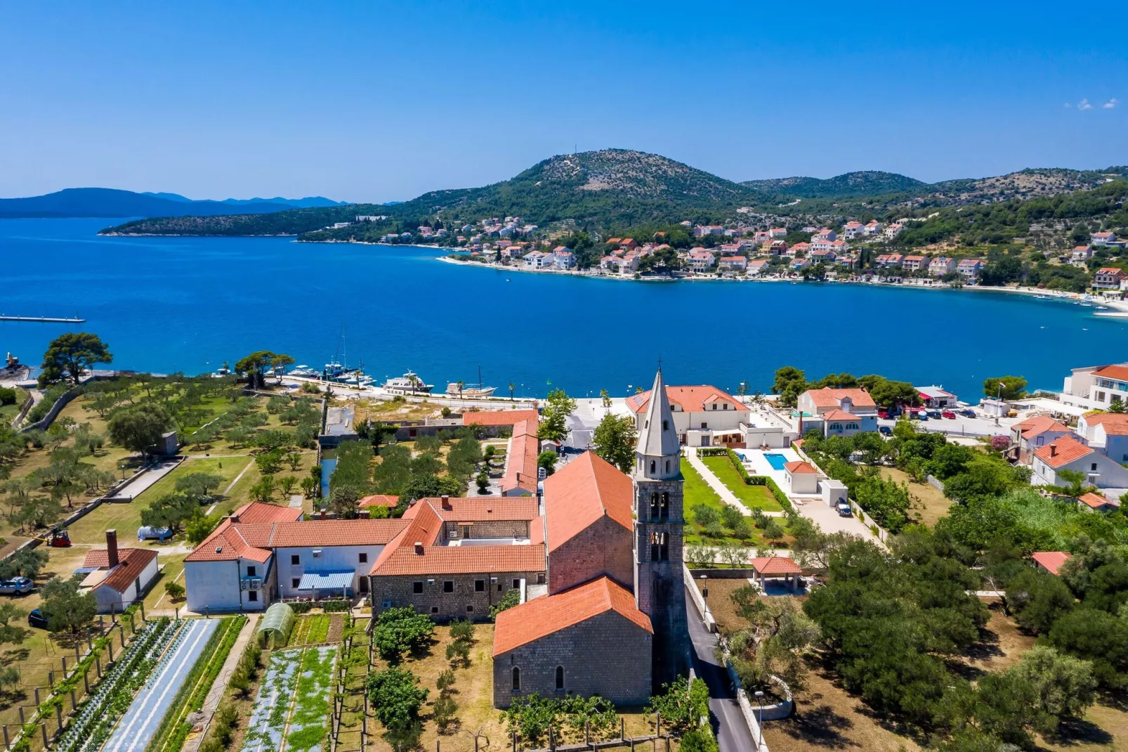 Villa Ro-Ma - Three Bedroom Villa with Terrace and Sea View-Vue