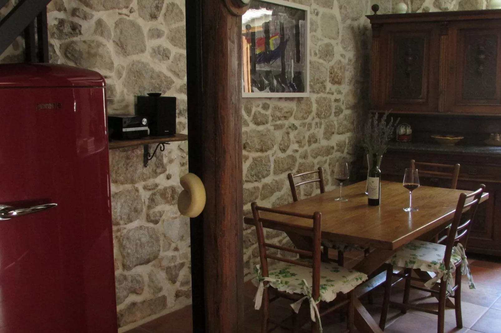 Holiday Home Stari Zoganj - Two Bedroom Holiday Home with Terrace and Swimming Pool-Salle à manger