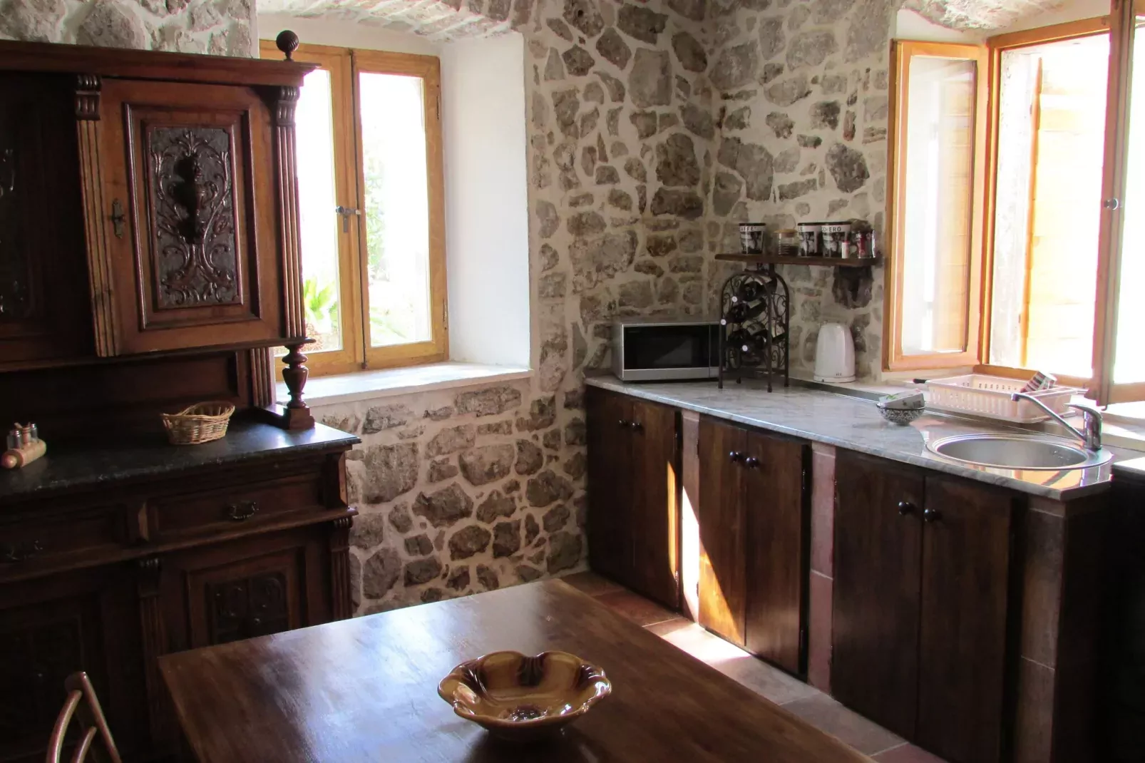 Holiday Home Stari Zoganj - Two Bedroom Holiday Home with Terrace and Swimming Pool-Cuisine