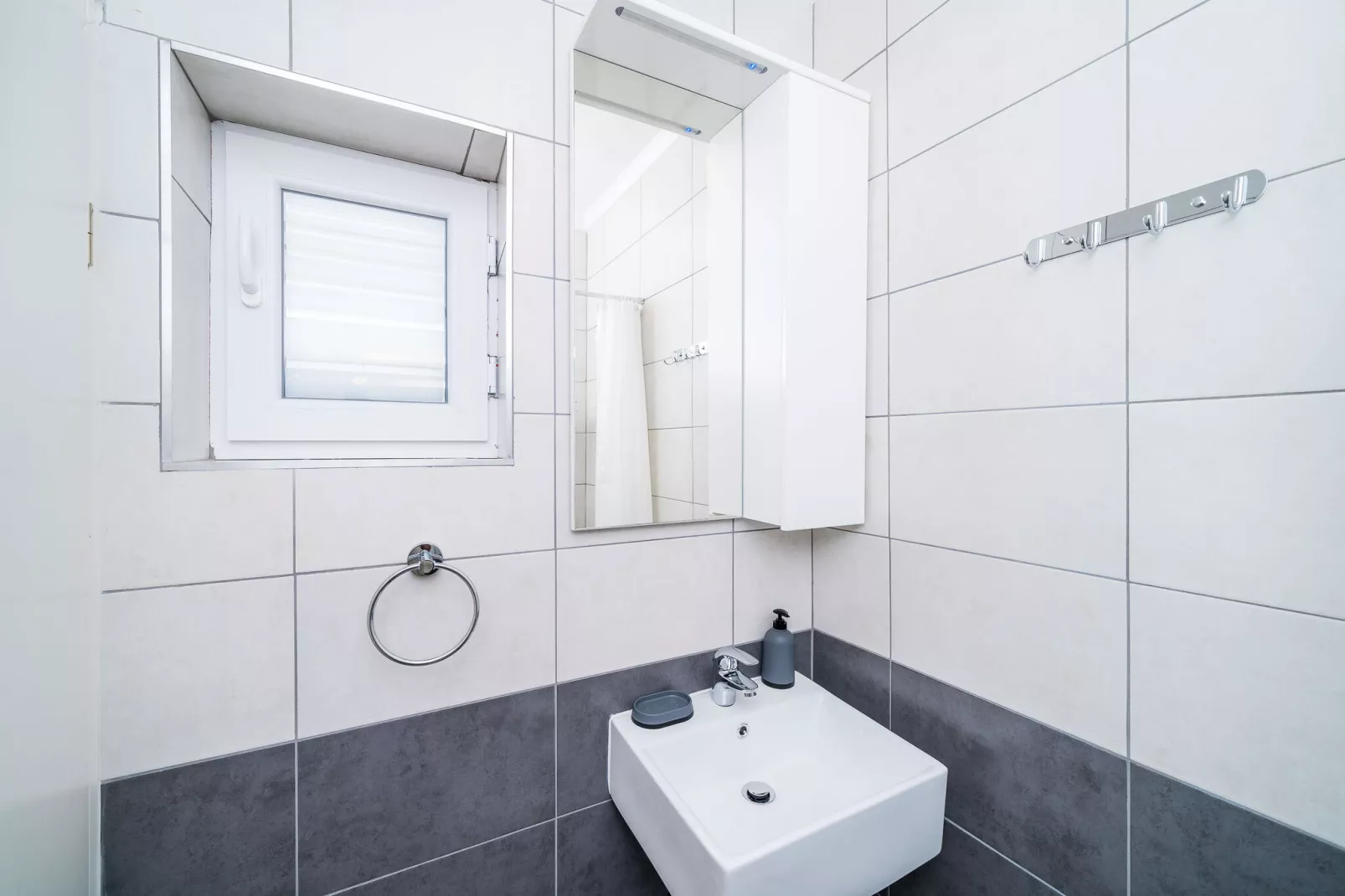Villa Marija-Studio Apartment with Terrace-2-Bathroom