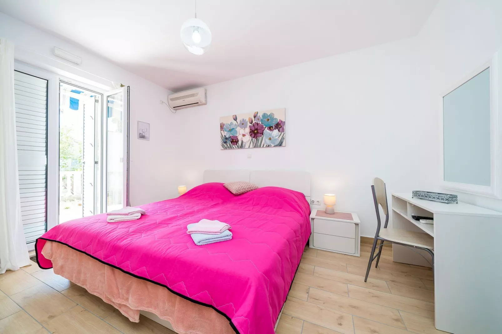 Villa Marija-Twin room with Kitchen and Terrace-4-Bedroom