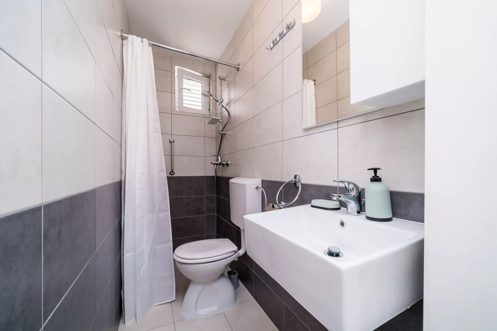 Villa Marija-Double room with Kitchen and Terrace-6-Bathroom