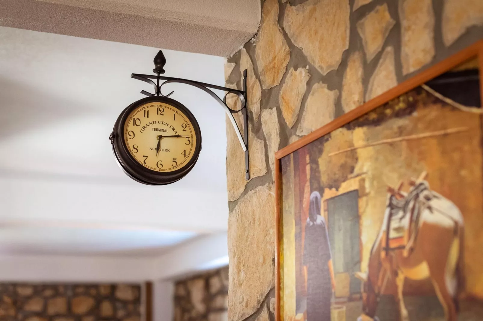 Villa Lazini Dvori - Two Bedroom Stone House Villa with Private Pool-Indoor