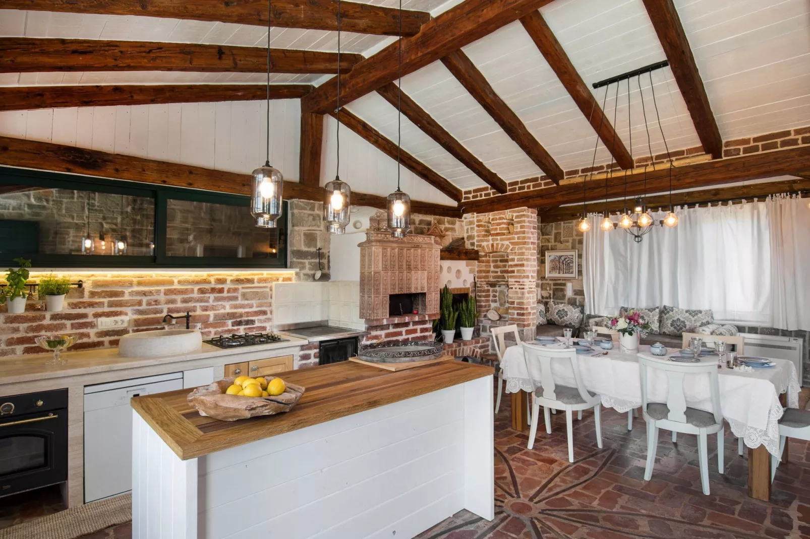Villa Manda Korina - Three-Bedroom Villa with Private Pool-Salle à manger