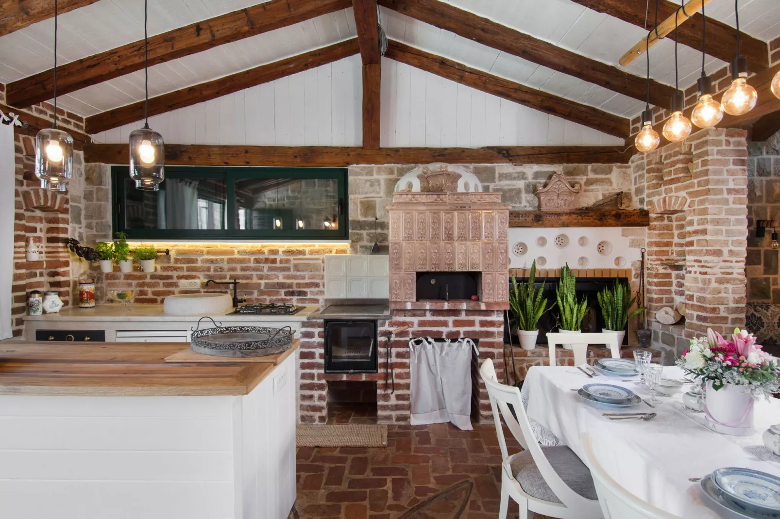 Villa Manda Korina - Three-Bedroom Villa with Private Pool-Cuisine