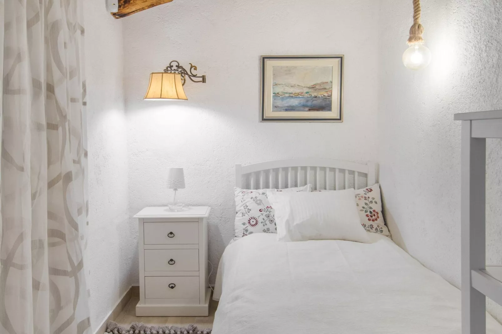 Villa Manda Korina - Three-Bedroom Villa with Private Pool-Chambre