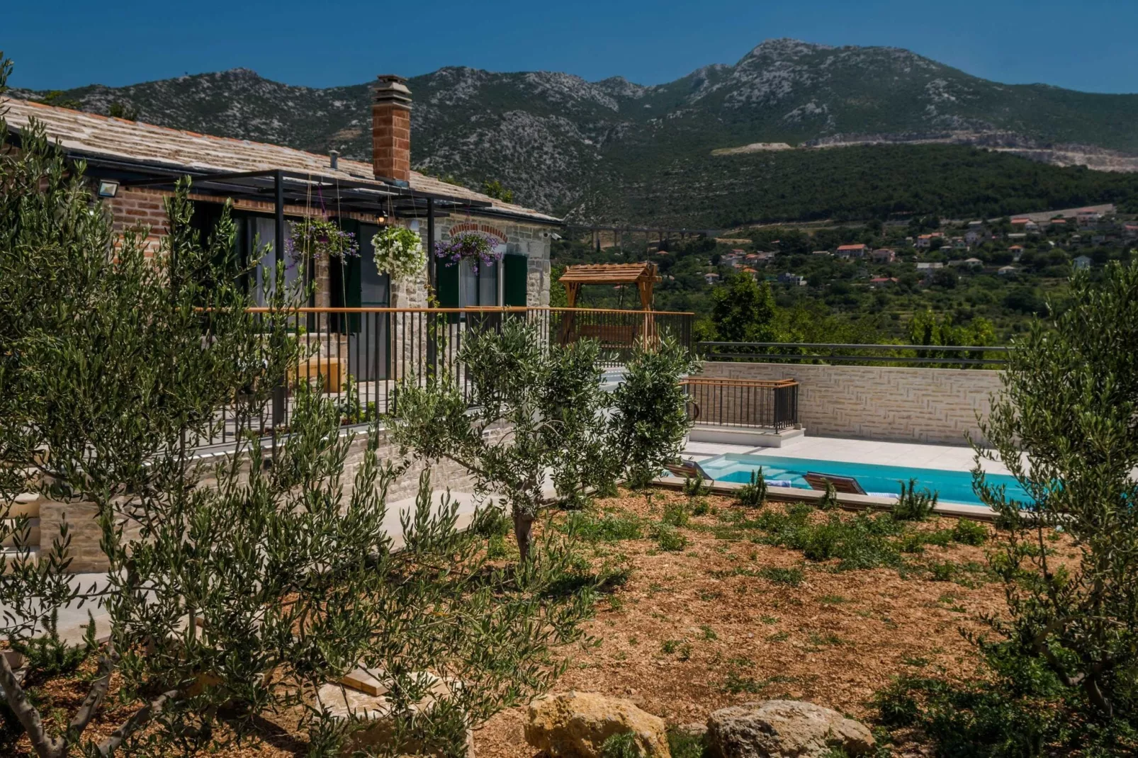 Villa Manda Korina - Three-Bedroom Villa with Private Pool-Jardin d'été