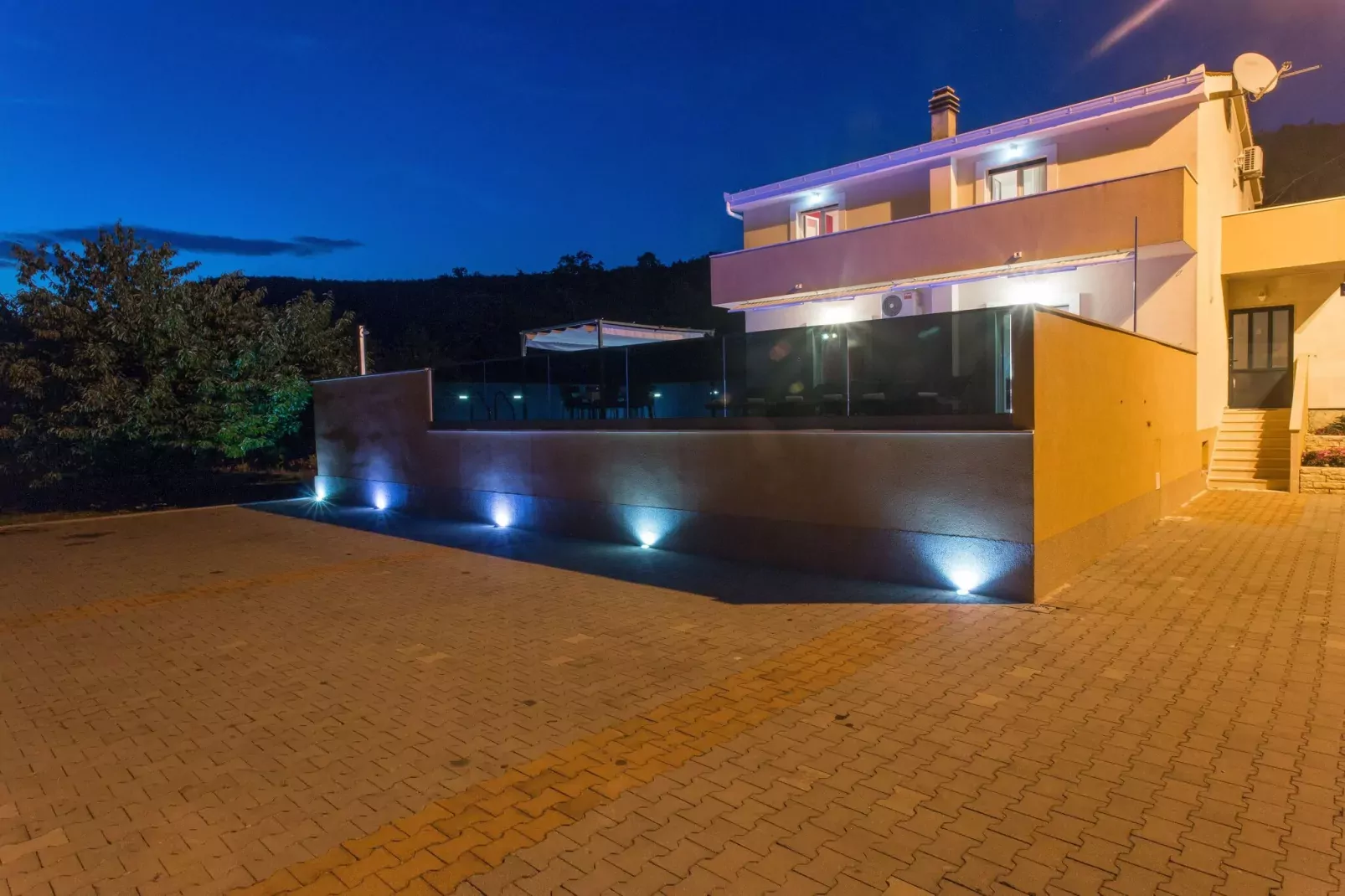 Villa Tomic - Four-Bedroom Villa with Private Pool-Outdoor