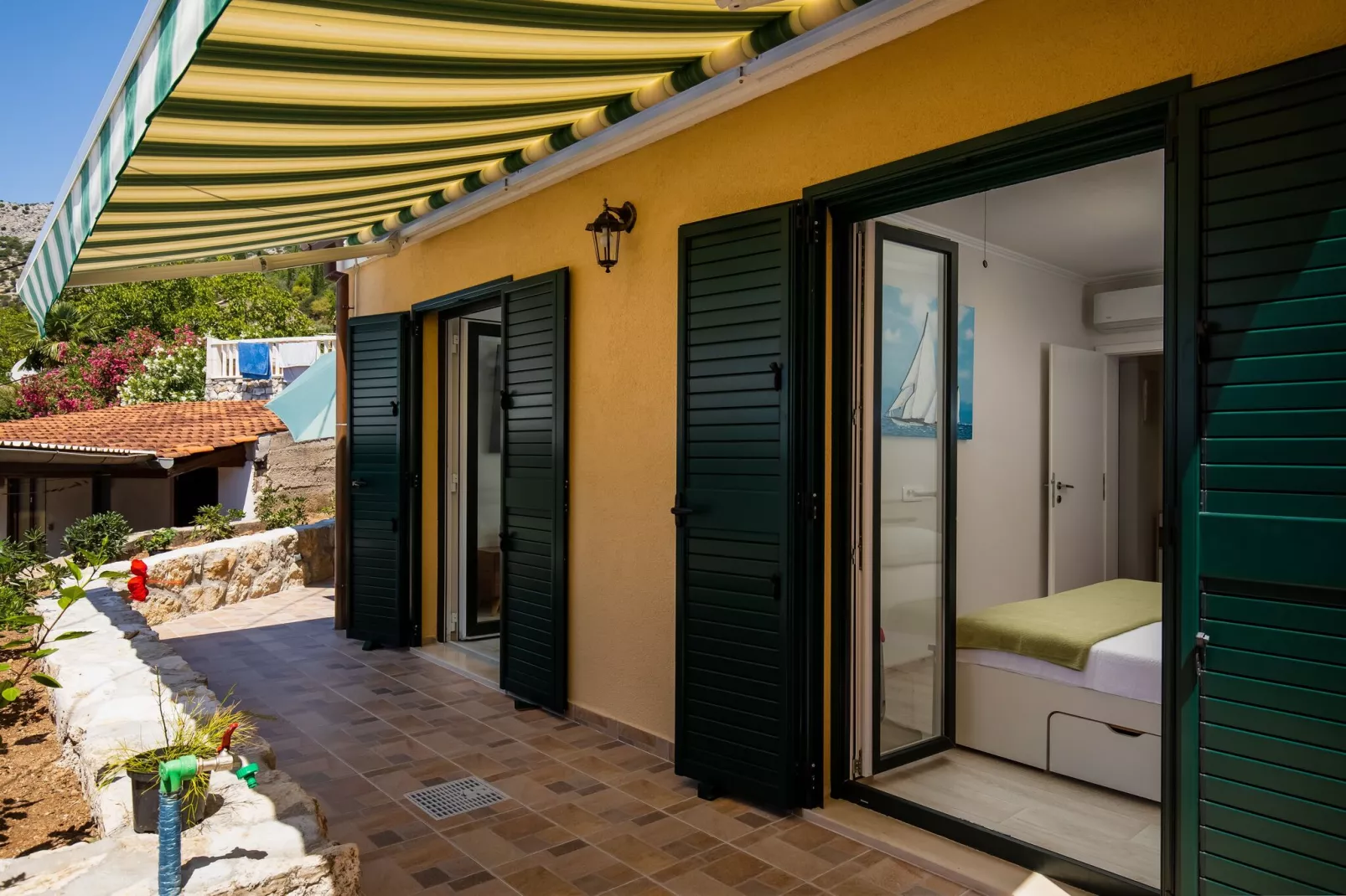 Apartment Pod Nespolom - One Bedroom Apartment with Terrace-Outdoor