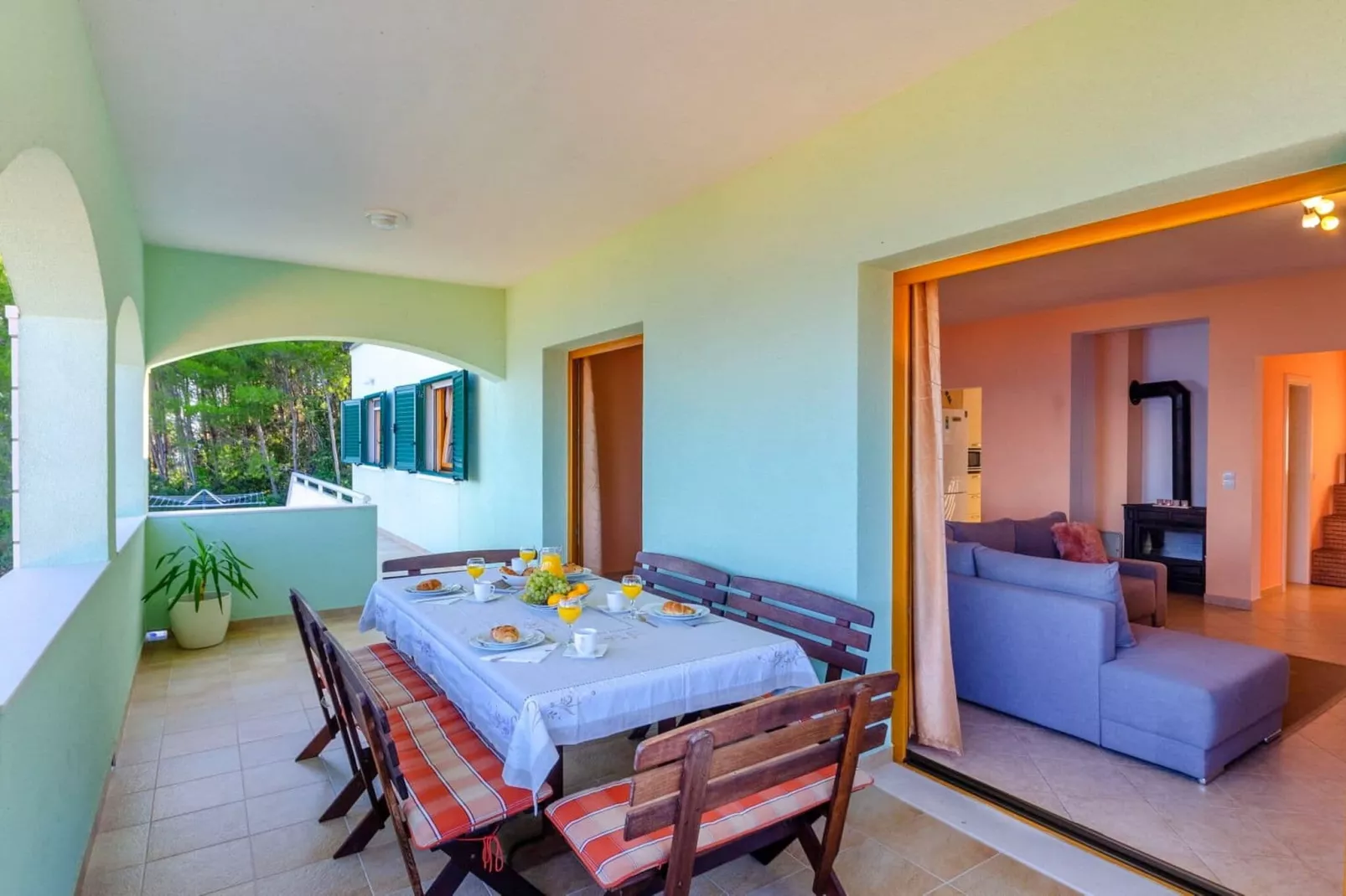 Seafront Holiday Home Marija-Three Bedroom Holiday Home with Sea View-Esszimmer
