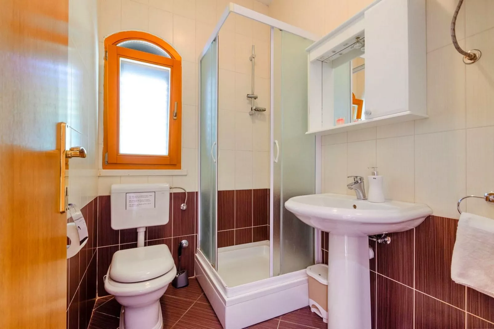 Seafront Holiday Home Marija-Three Bedroom Holiday Home with Sea View-Badezimmer
