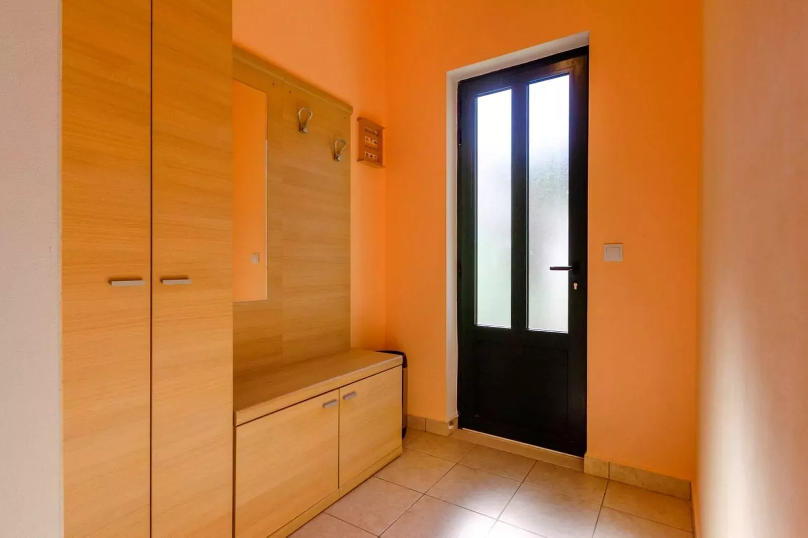 Seafront Holiday Home Marija-Three Bedroom Holiday Home with Sea View-Innen