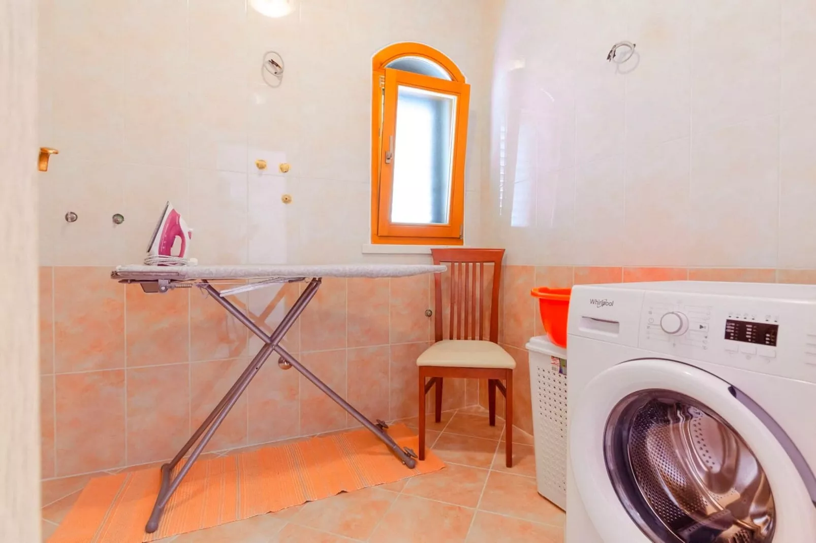 Seafront Holiday Home Marija-Three Bedroom Holiday Home with Sea View-Innen