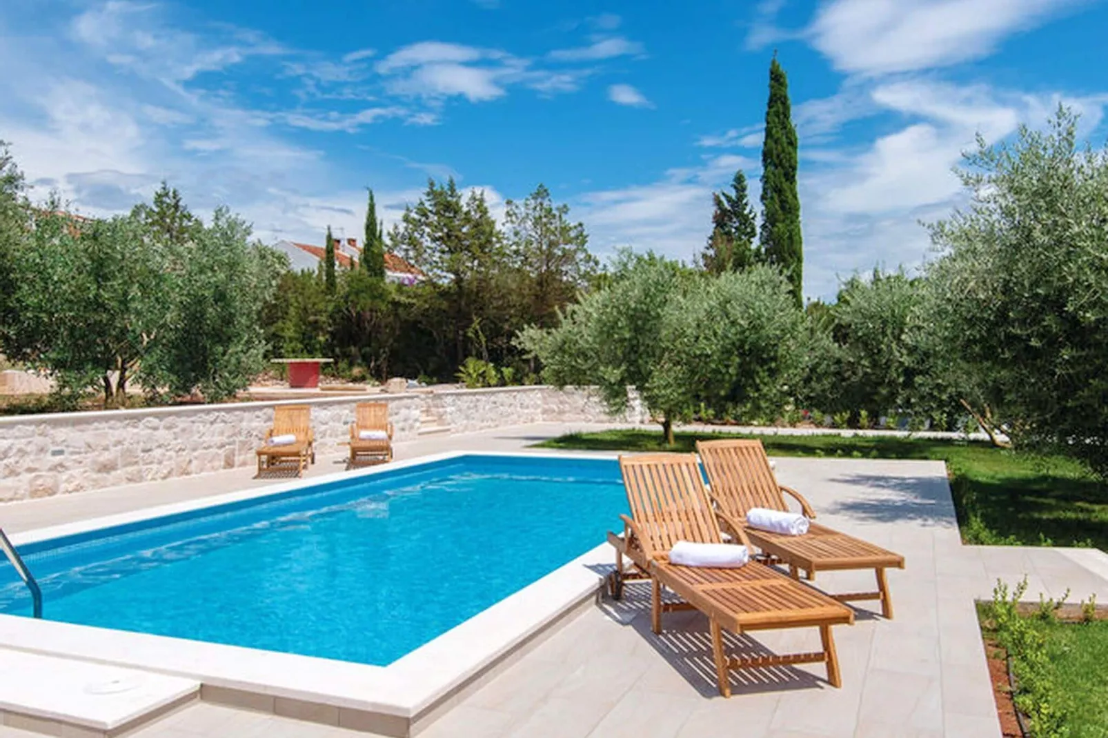 Holiday Home Lovište-Three Bedroom Holiday Home with Pool and  Sea View-Pool