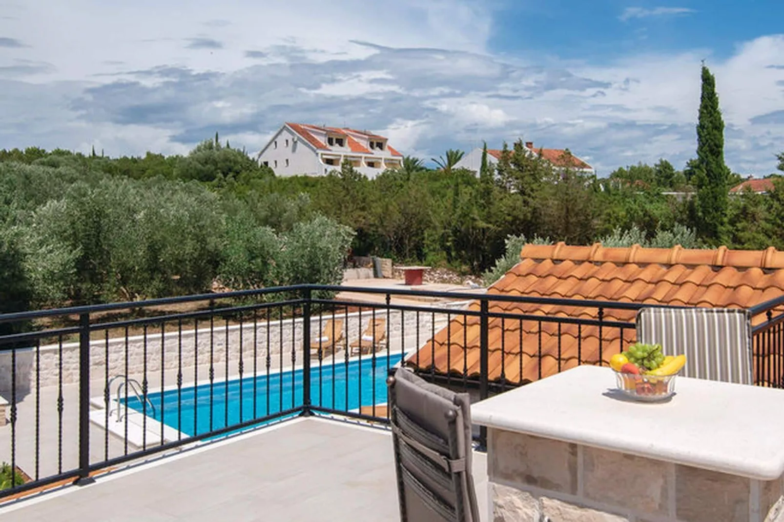 Holiday Home Lovište-Three Bedroom Holiday Home with Pool and  Sea View-Pool