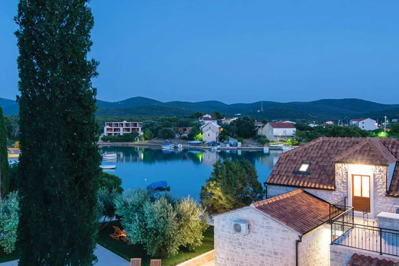 Holiday Home Lovište-Three Bedroom Holiday Home with Pool and  Sea View-View