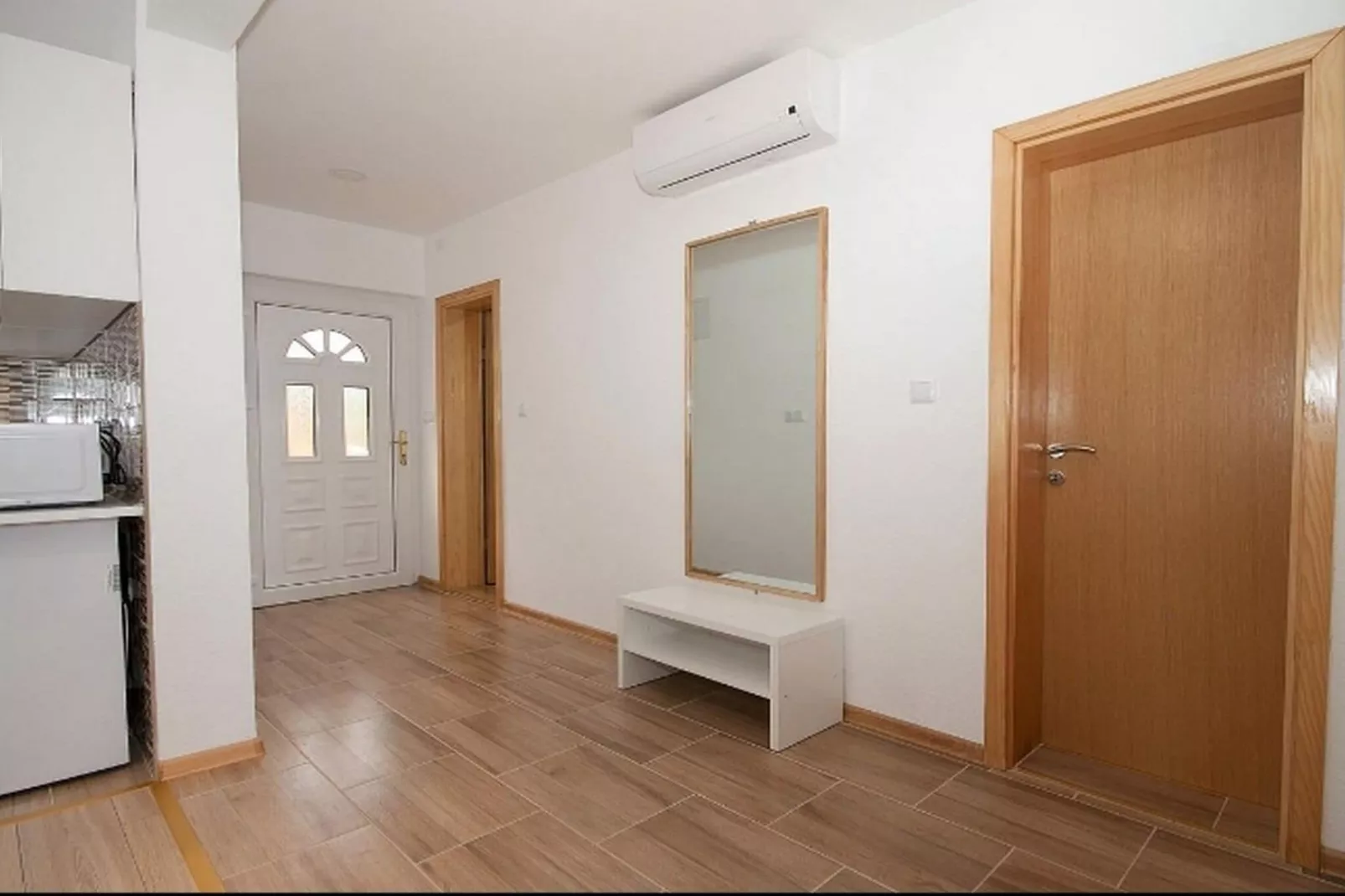 Apartment Josipa- Two-Bedroom Apartment-Außenbereich