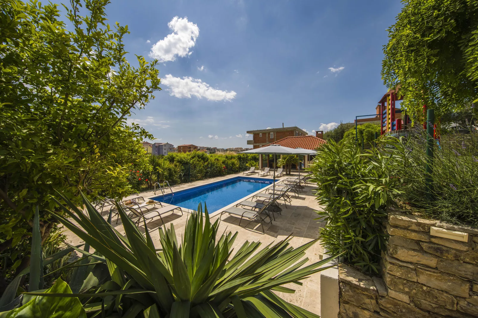 Villa Dvori Viškovi-Seven Bedroom Villa with Swimming Pool-Schwimmbad