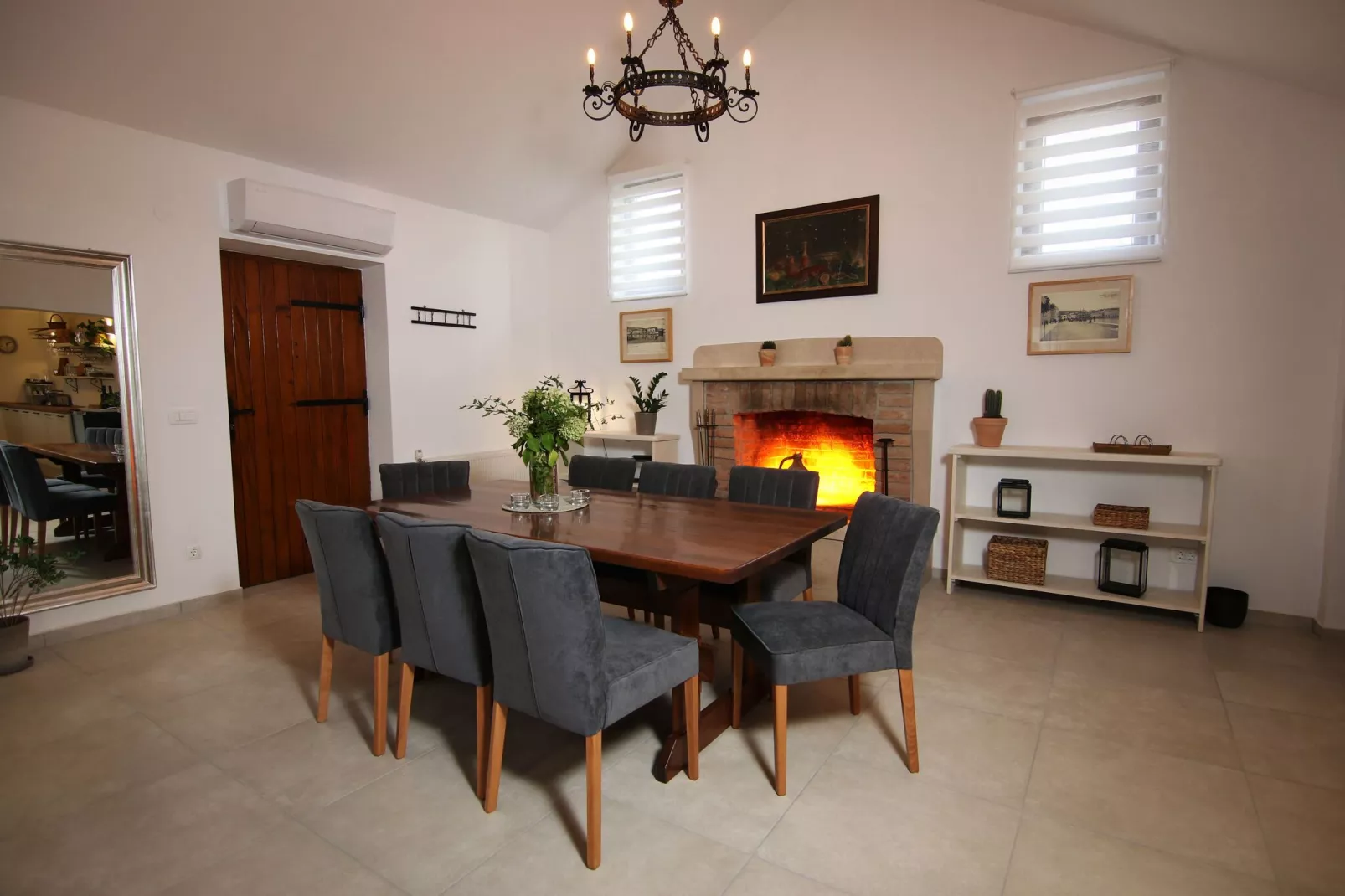 Stone Villa Olea-Three Bedroom Villa with Pool-Dining room