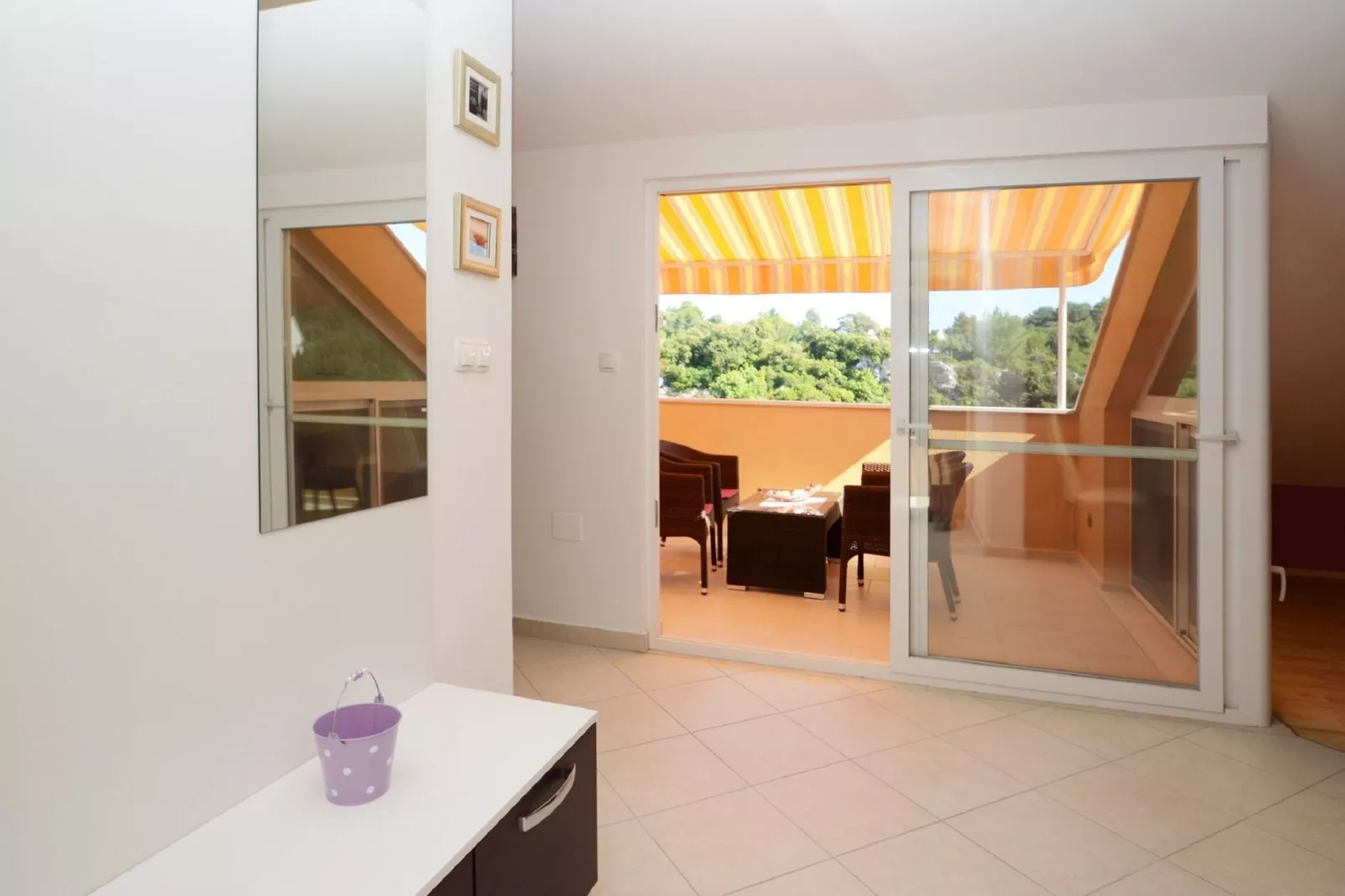 Apartments Korčula - Superior Two Bedroom Apartment with Terrace and Sea View (Lavander)-Salon