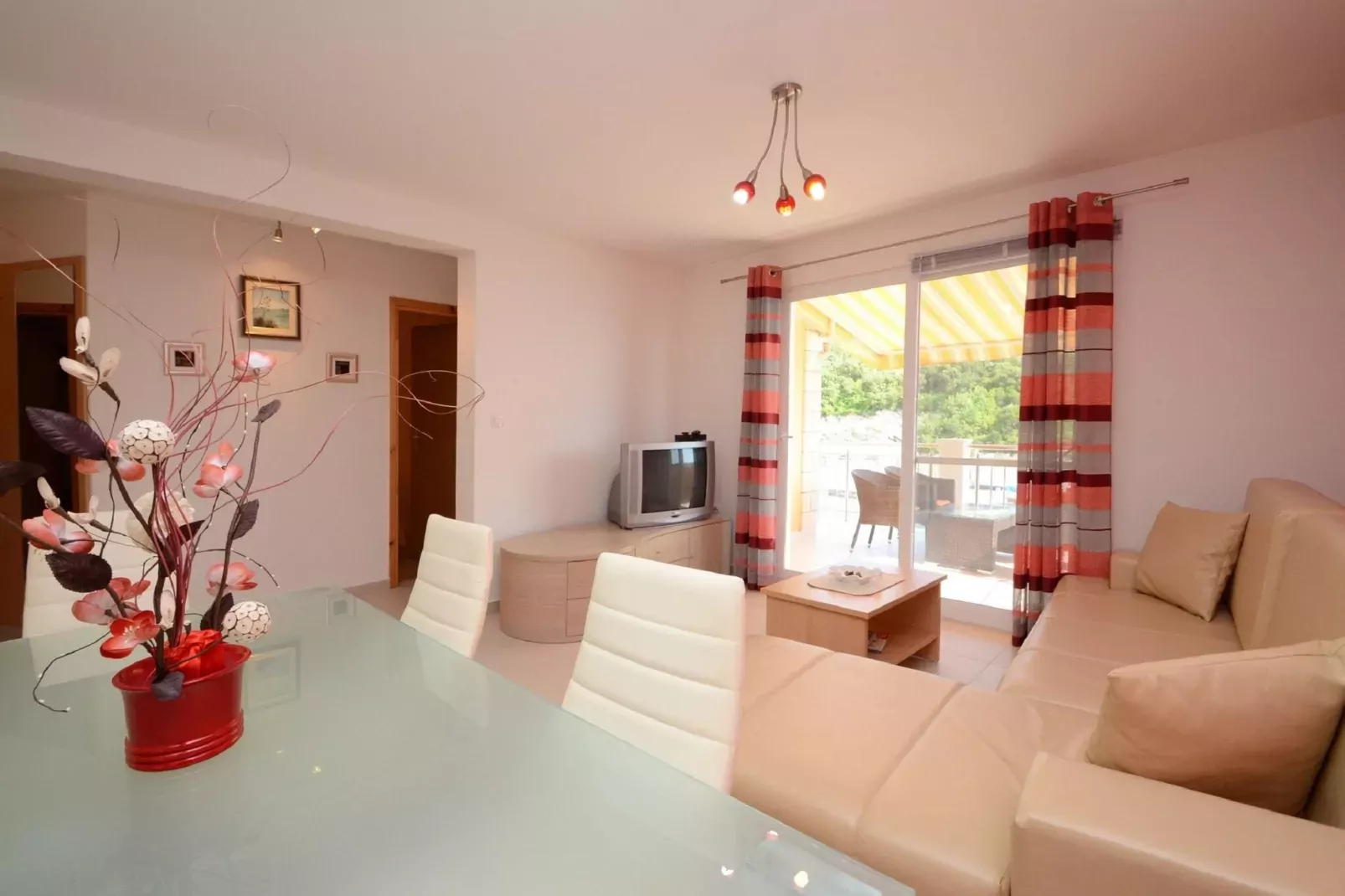 Apartments Korčula - Two Bedroom Apartment with Terrace and Sea View (Coral)-Wohnzimmer
