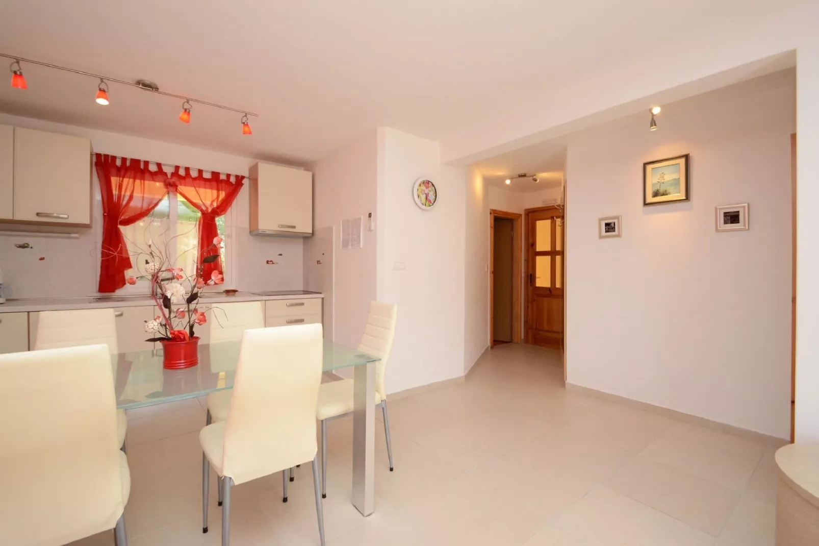 Apartments Korčula - Two Bedroom Apartment with Terrace and Sea View (Coral)-Esszimmer