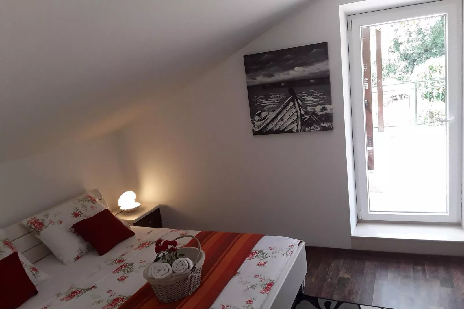 Holiday Home By The Sea-Bedroom