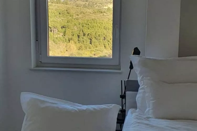 Apartments Villa Salona Sky - Premium Two Bedroom Apartment with Balcony (3)-Schlafzimmer