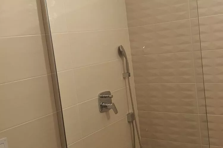 Apartments Villa Salona Sky -  DeluxeTwo Bedroom Apartment with Balcony (5)-Salle de bain