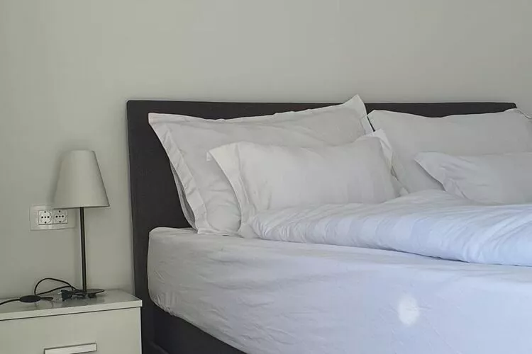 Apartments Villa Salona Sky - Superior Two Bedroom Apartment with Balcony (6)-Bedroom