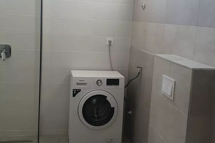 Apartments Villa Salona Sky - Superior Two Bedroom Apartment with Balcony (6)-Bathroom