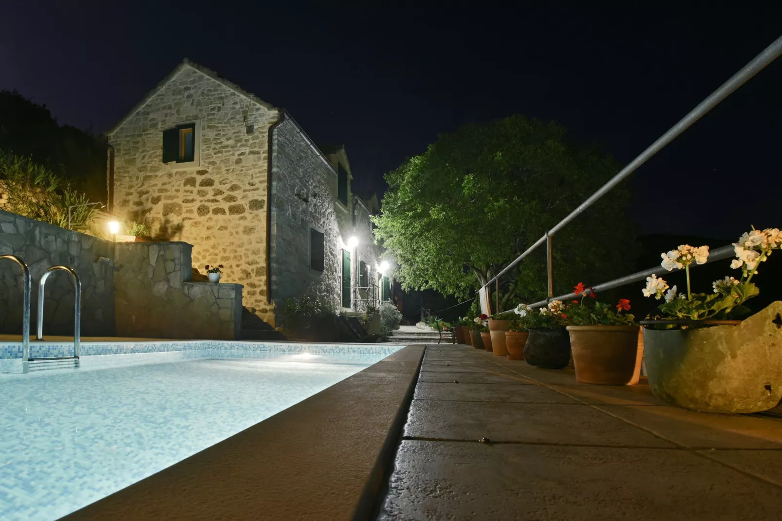 Villa Dol-Three Bedroom Villa with Pool-Pool