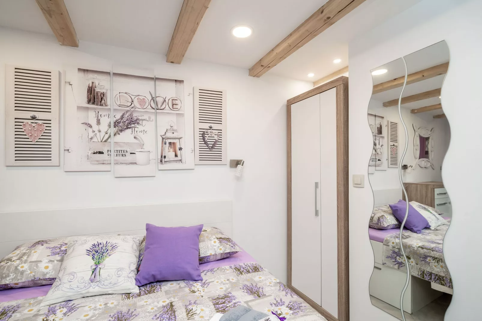 Lavender Room - Double Room (Ground Floor)-Bedroom