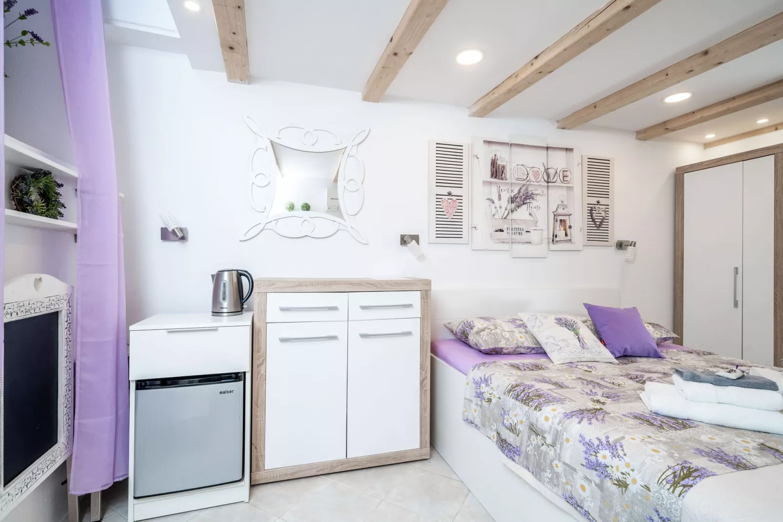 Lavender Room - Double Room (Ground Floor)-Bedroom