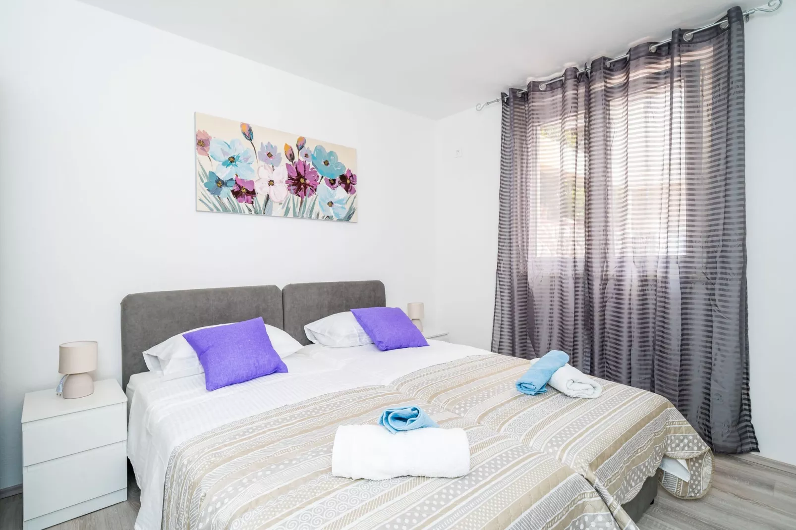 Apartment Cvjetković - Two Bedroom Apartment with Terrace and Sea View-Bedroom