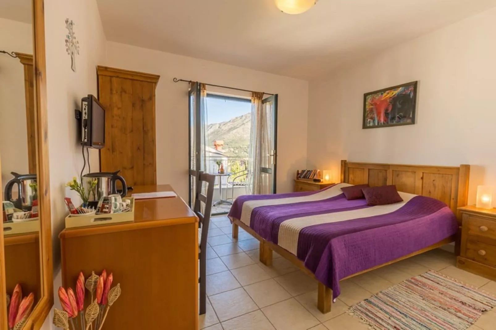Castelletto - Superior Double Room with Balcony and Airport Transfer 9-Bedroom