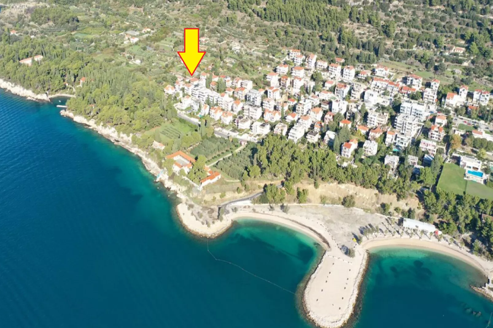 Luxury Suite Jasmin-Two Bedroom Suite with Hot Tub-View
