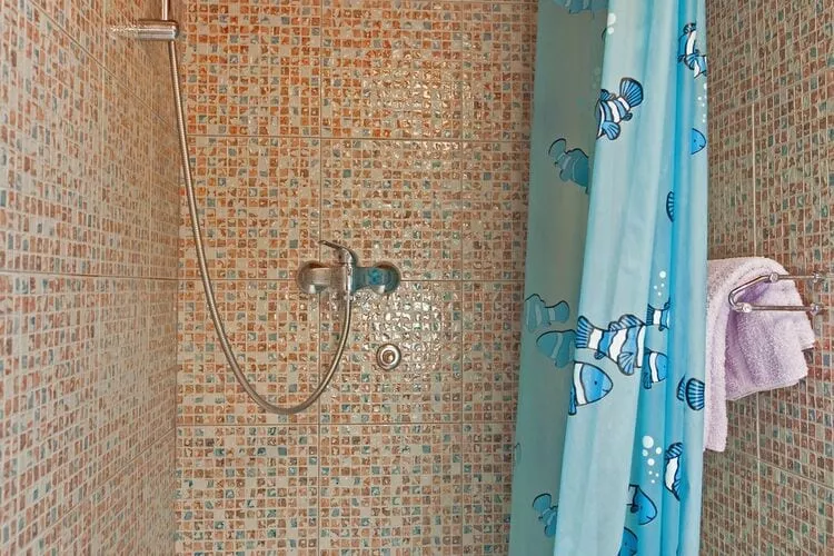 Guesthouse Žafran- Double Room With Terrace-Bathroom