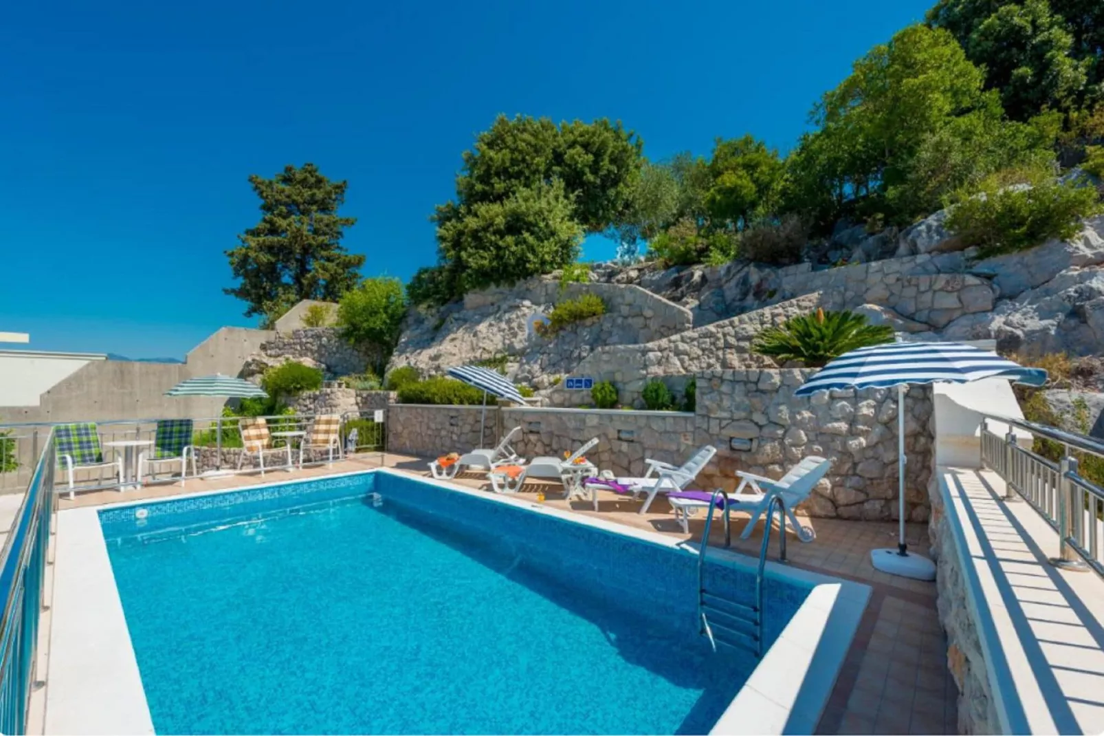 Villa Borna Apartments - Deluxe Studio Apartment - br. 1-Swimming pool
