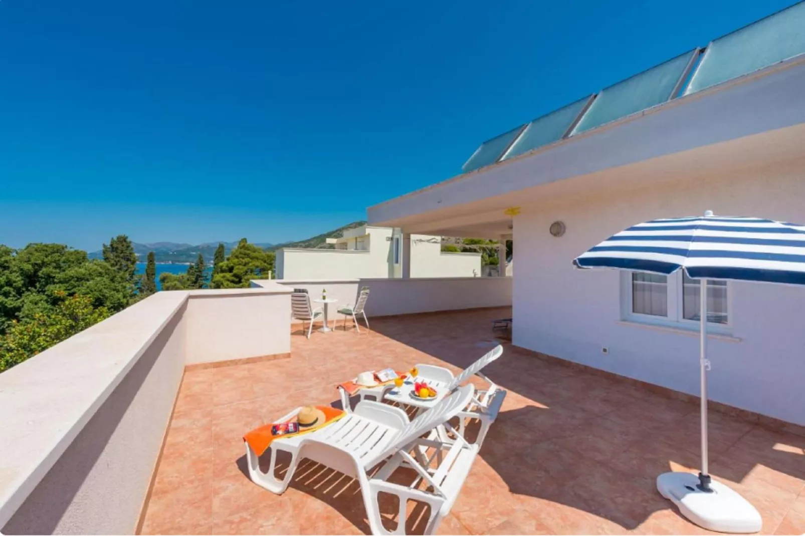 Villa Borna Apartments - Superior Studio Apartment with Terrace and Sea View (2 Adults) - br. 9-Terrace