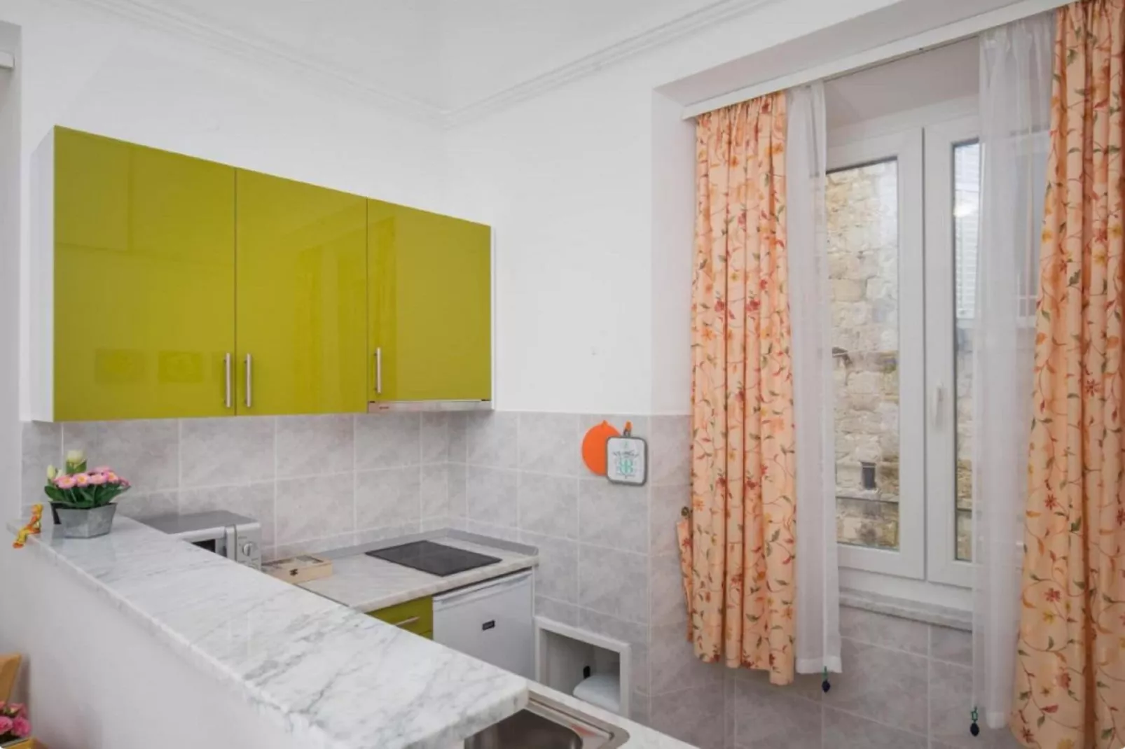 Anima Mea Old Town Apartment- Luxury Apartment-Kitchen