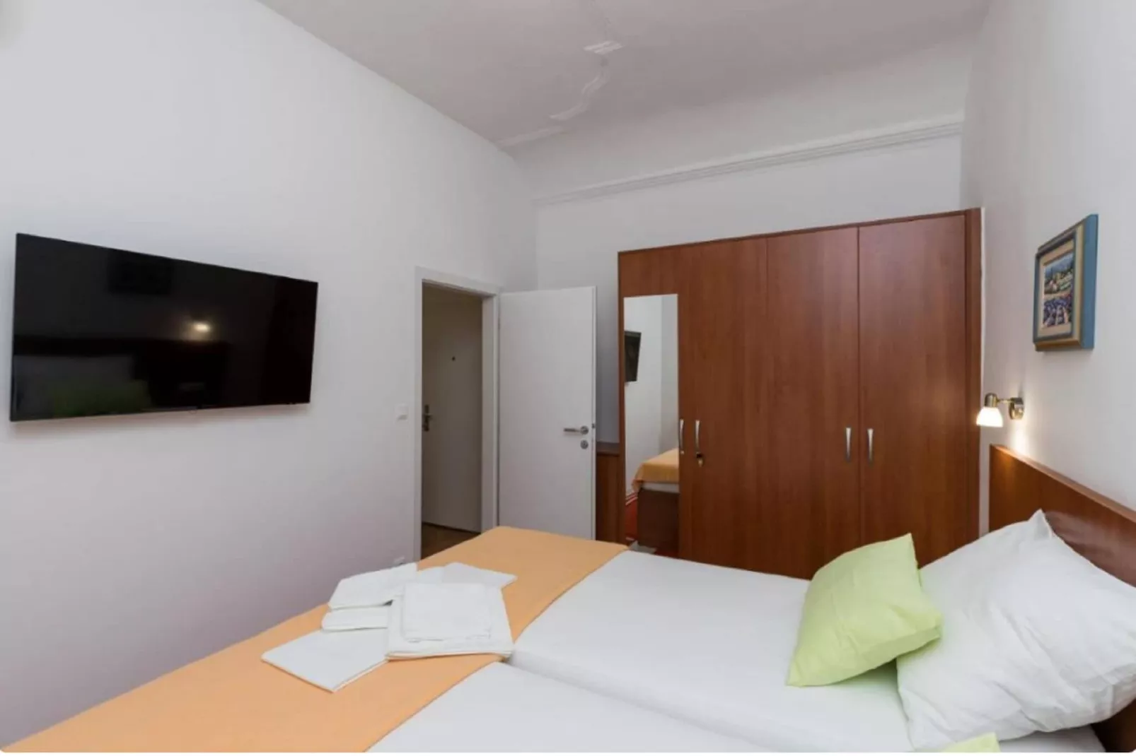 Anima Mea Old Town Apartment- Luxury Apartment-Bedroom