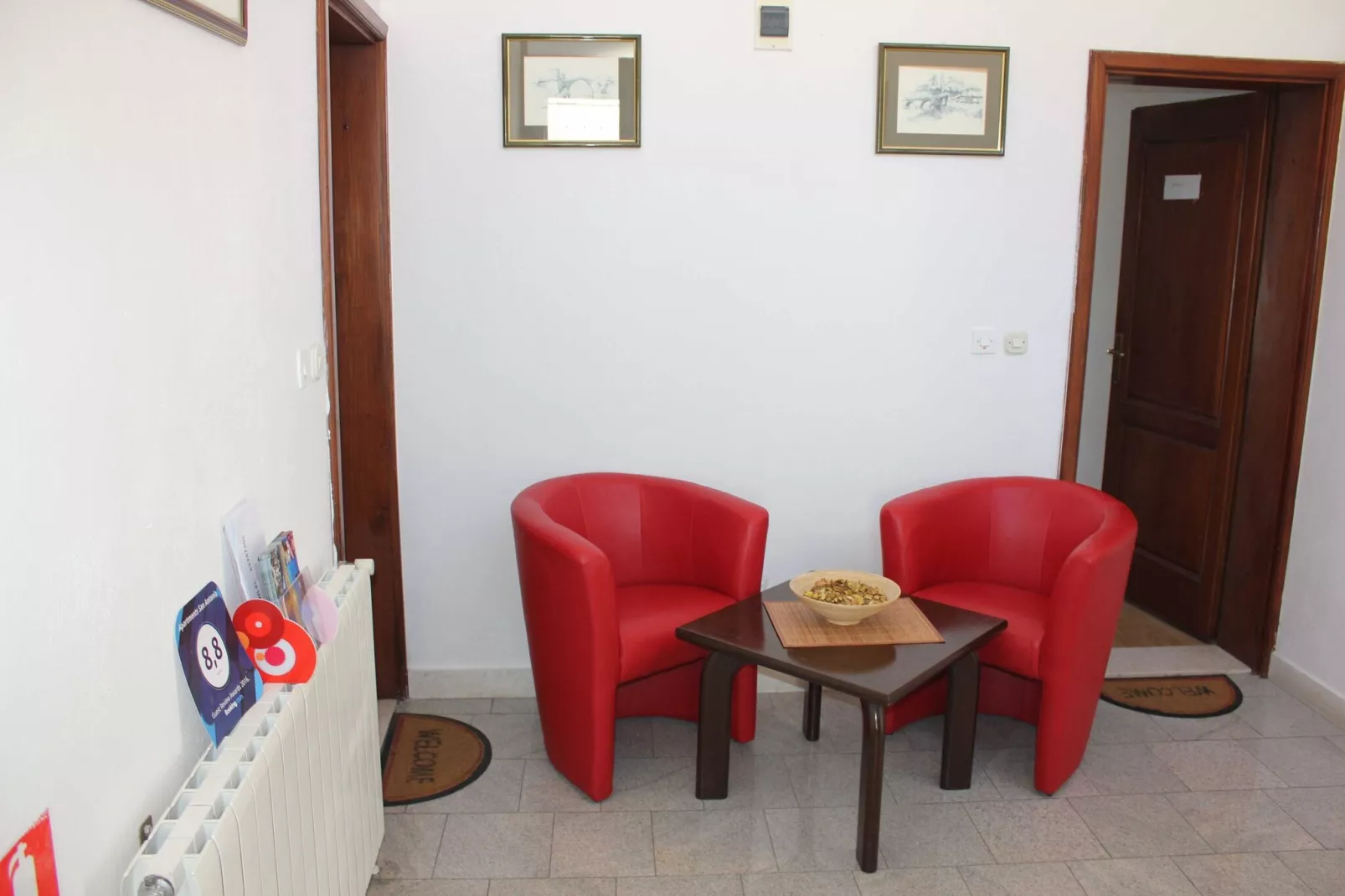 Guest House San Antonio-Triple Room with Balcony no.5-Innen